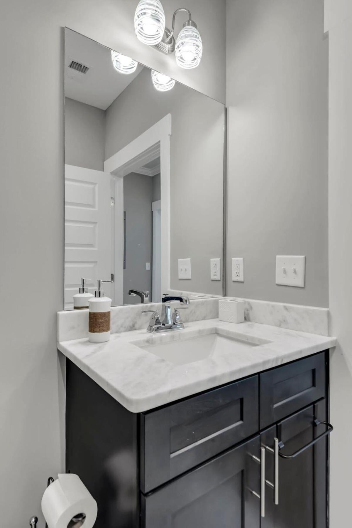 Modern Nations Condo - Walkable - 5 Mi Downtown Nashville Exterior photo